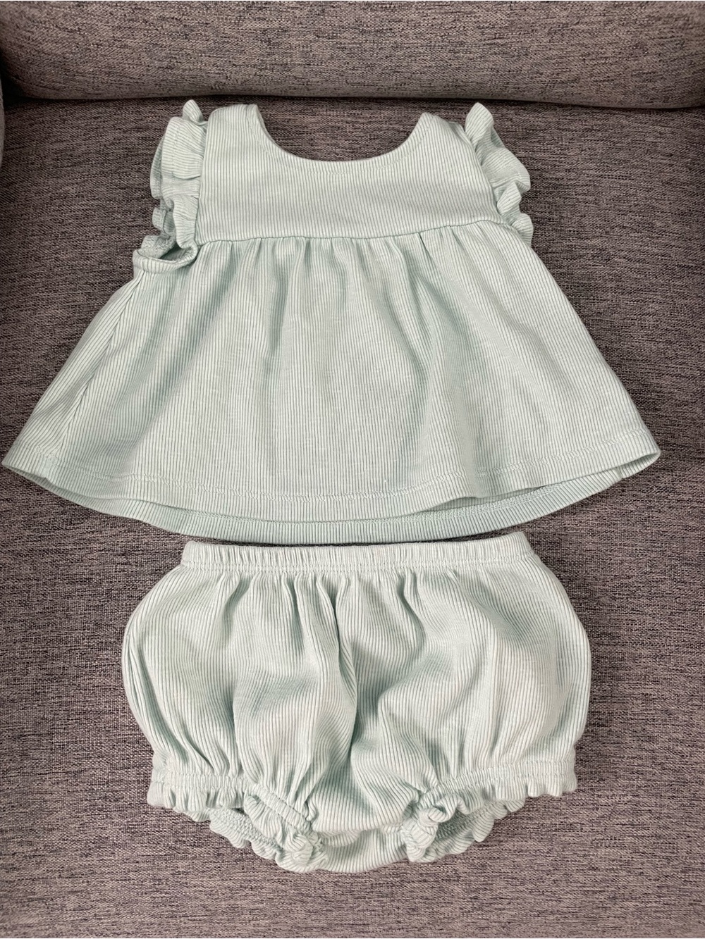 Old Navy Mint Ribbed Ruffle Sleeve Top & Bloomers Set - Mint